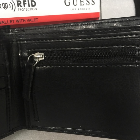 Guess Billfold RFID Mens Leather Wallet With Valet - Picture 6 of 8